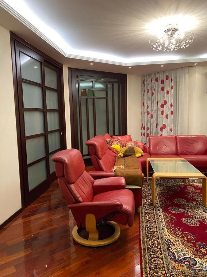 Апартаменты Luxury 3 bedroom apartment in upscale complex Алматы-16
